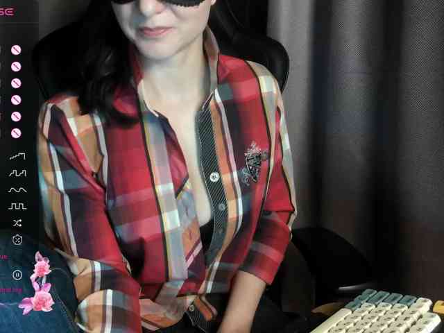 ScarletWitch666 webcam