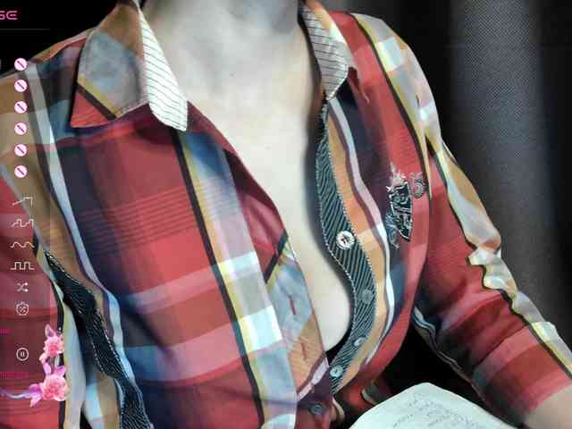 ScarletWitch666 webcam