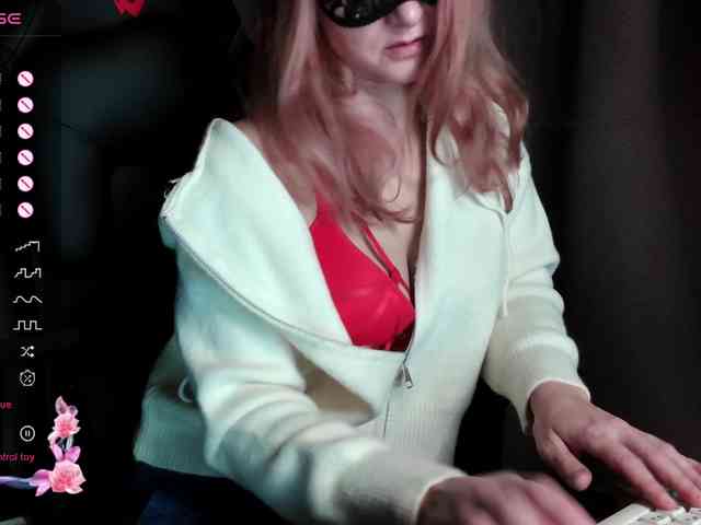 ScarletWitch666 webcam