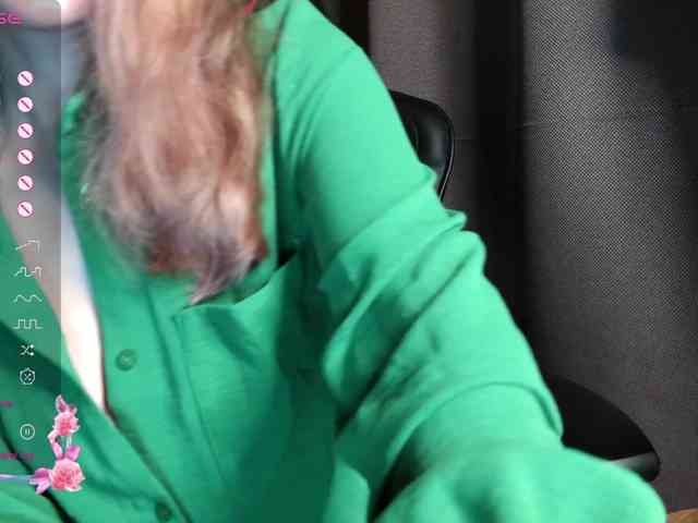 ScarletWitch666 webcam