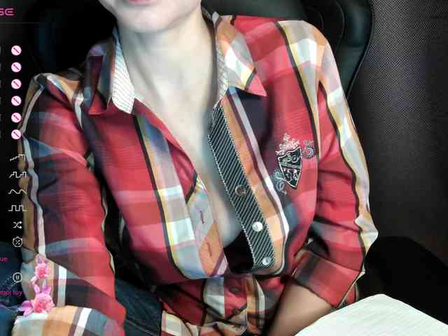 ScarletWitch666 webcam