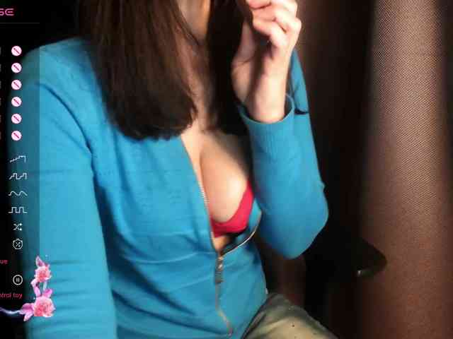 ScarletWitch666 webcam