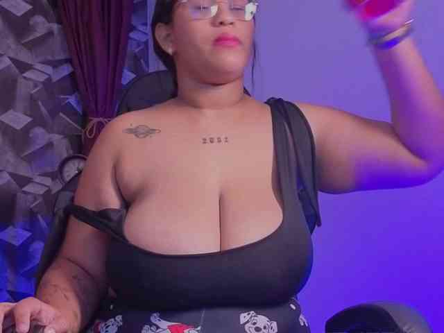 sasharousse sasharousse