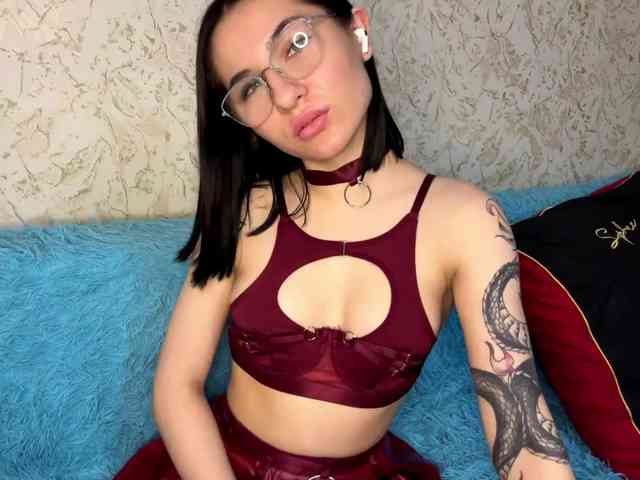 YaelHelverson YaelHelverson