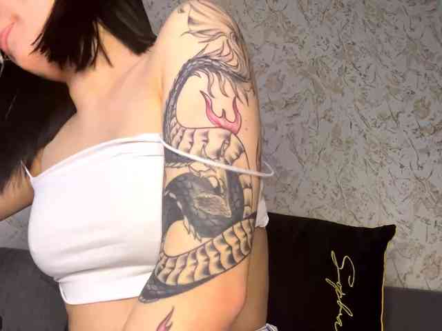 YaelHelverson YaelHelverson