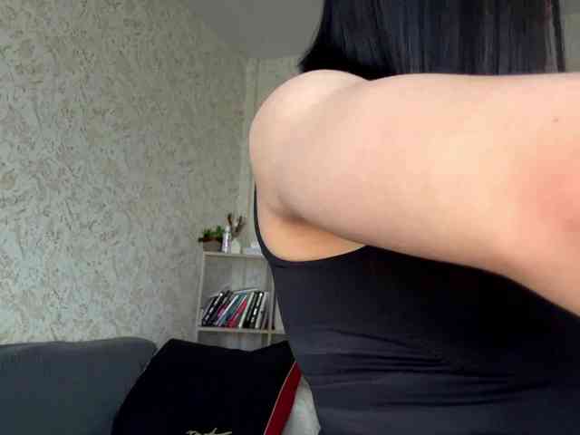 YaelHelverson YaelHelverson