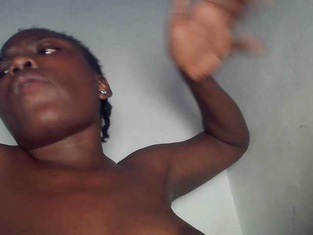 Sinfulbitch's BongaCams show and profile