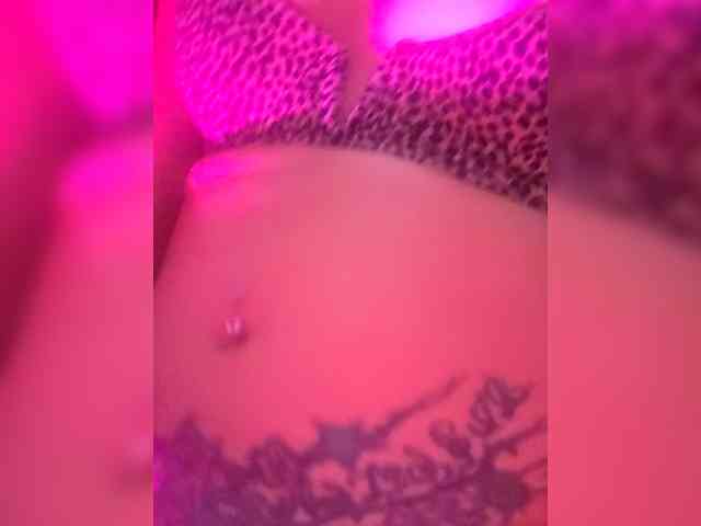 Headgames3686 webcam