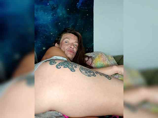 Headgames3686 webcam