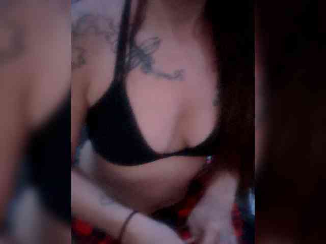 Headgames3686 webcam