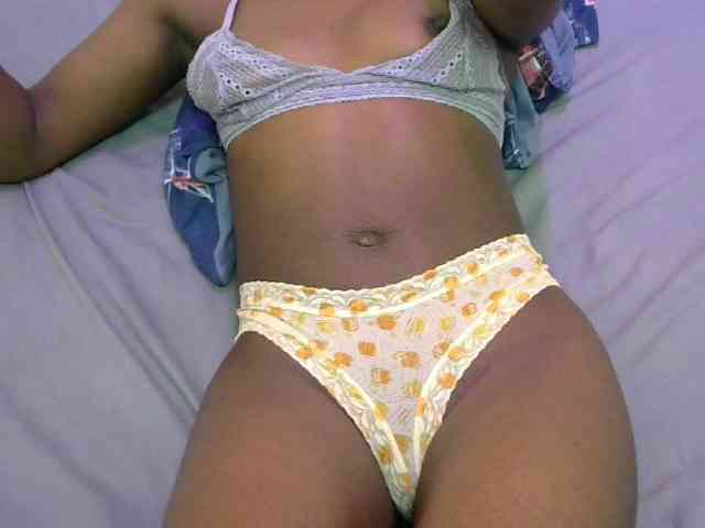 Alliyah webcam