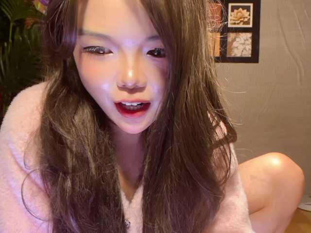 foxsusu's BongaCams show and profile