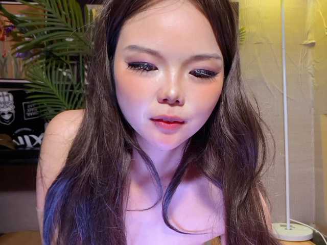 foxsusu's BongaCams show and profile