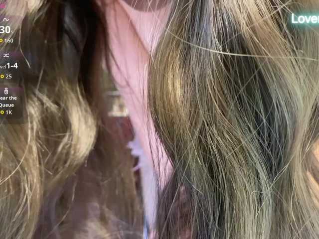 foxsusu's BongaCams show and profile