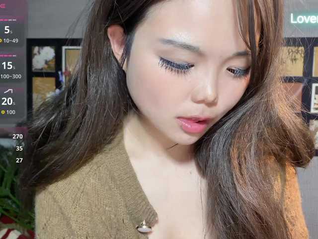 foxsusu's BongaCams show and profile