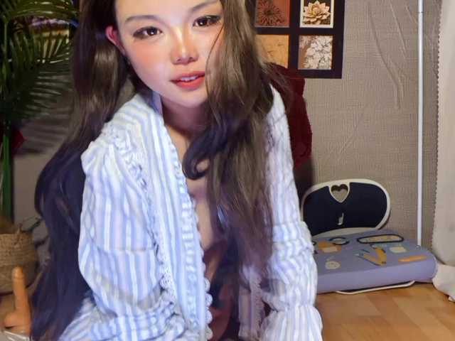 foxsusu's BongaCams show and profile