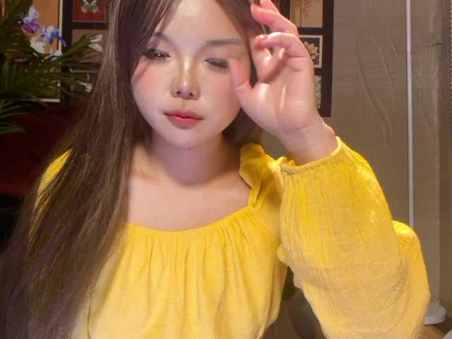 foxsusu's BongaCams show and profile