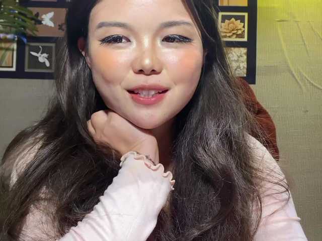 foxsusu's BongaCams show and profile