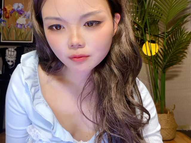 foxsusu's BongaCams show and profile