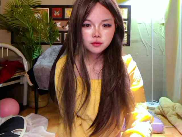 foxsusu Live Webcam on BongaCams