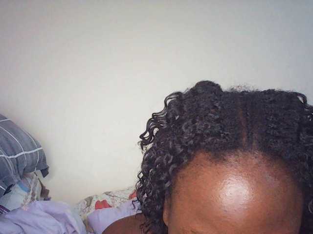 Sexbutt's BongaCams show and profile