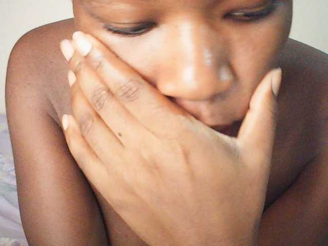 Sexbutt's BongaCams show and profile