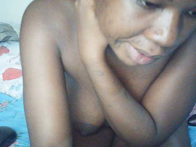 Sexbutt's BongaCams show and profile