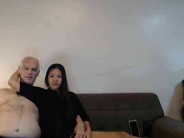 Dutchpinaycouple webcam