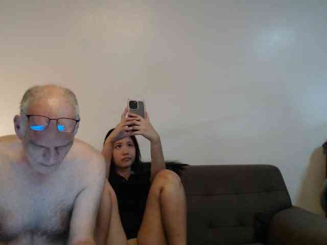 Dutchpinaycouple webcam