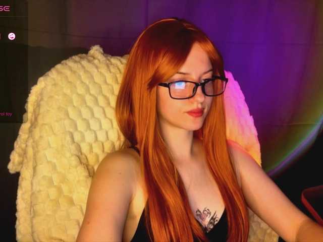 -LisaMeow-'s BongaCams show and profile