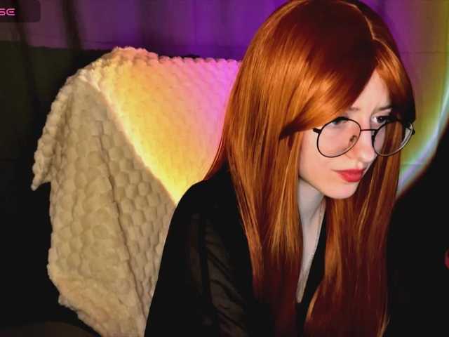 -LisaMeow-'s BongaCams show and profile