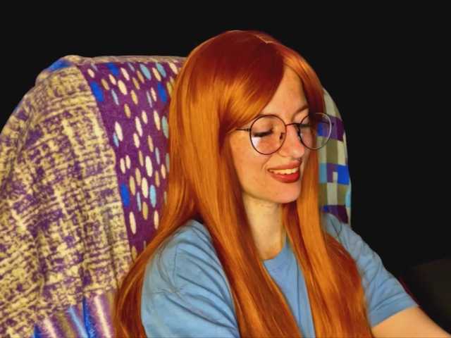 -LisaMeow-'s BongaCams show and profile