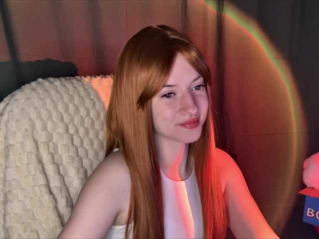 -LisaMeow-'s BongaCams show and profile