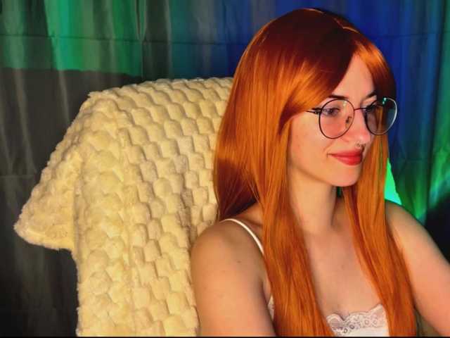 -LisaMeow-'s BongaCams show and profile