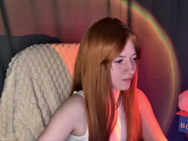 -LisaMeow-'s BongaCams show and profile