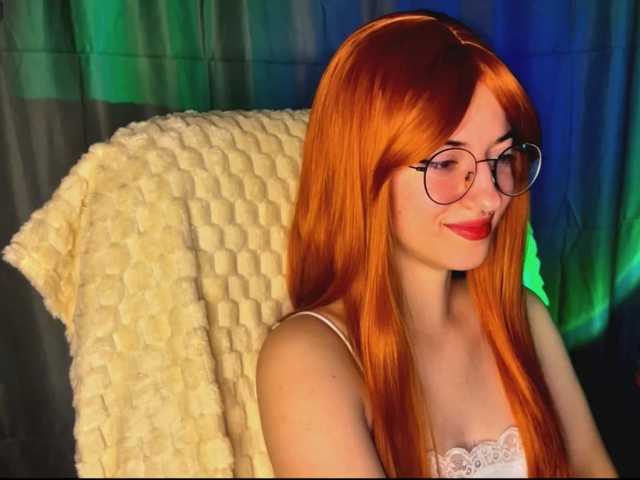 -LisaMeow-'s BongaCams show and profile