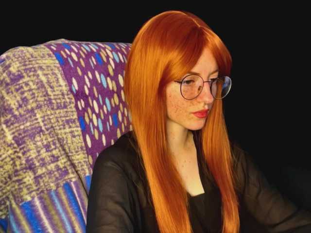 -LisaMeow-'s BongaCams show and profile