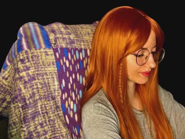 -LisaMeow-'s BongaCams show and profile