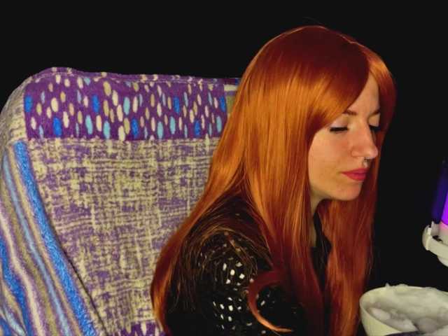 -LisaMeow-'s BongaCams show and profile