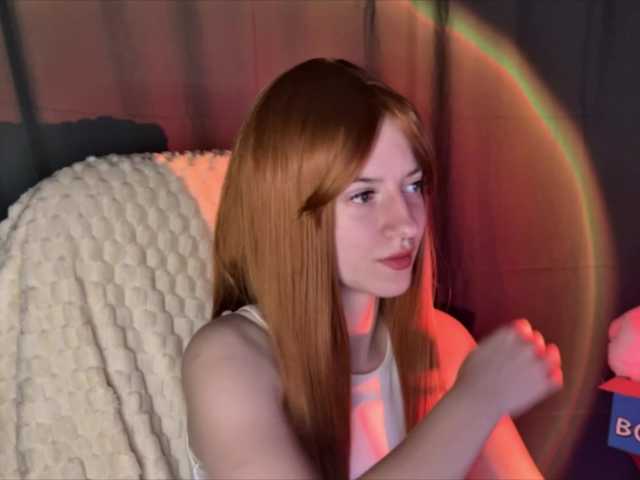 -LisaMeow-'s BongaCams show and profile