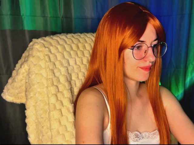 -LisaMeow-'s BongaCams show and profile