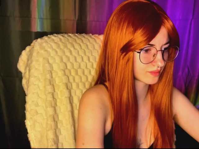 -LisaMeow-'s BongaCams show and profile