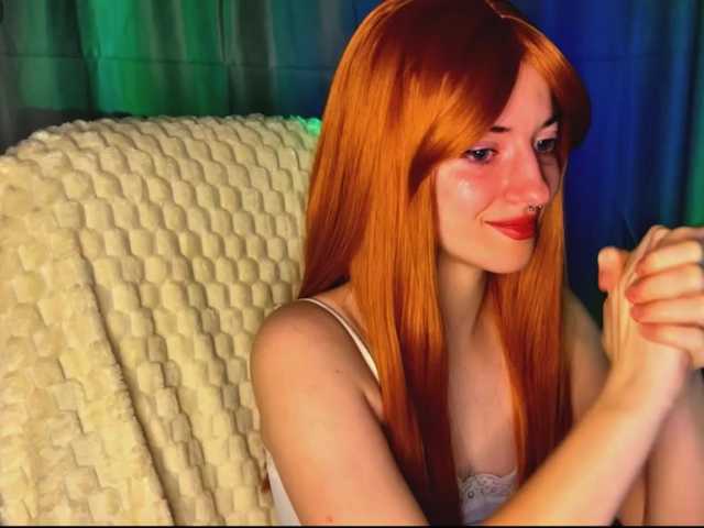 -LisaMeow-'s BongaCams show and profile