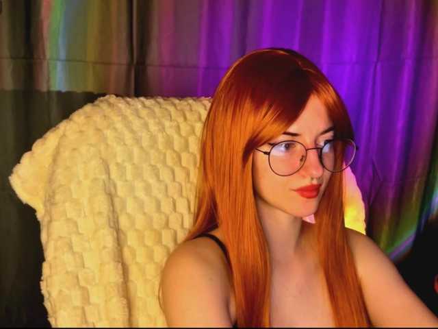 -LisaMeow-'s BongaCams show and profile