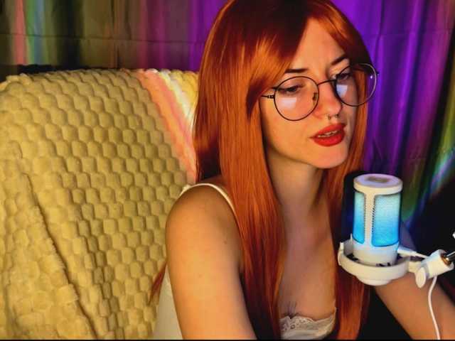 -LisaMeow-'s BongaCams show and profile