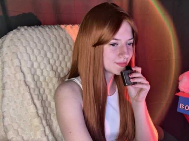 -LisaMeow-'s BongaCams show and profile