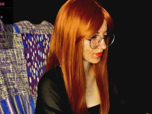 -LisaMeow-'s BongaCams show and profile