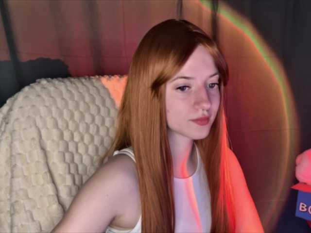 -LisaMeow-'s BongaCams show and profile