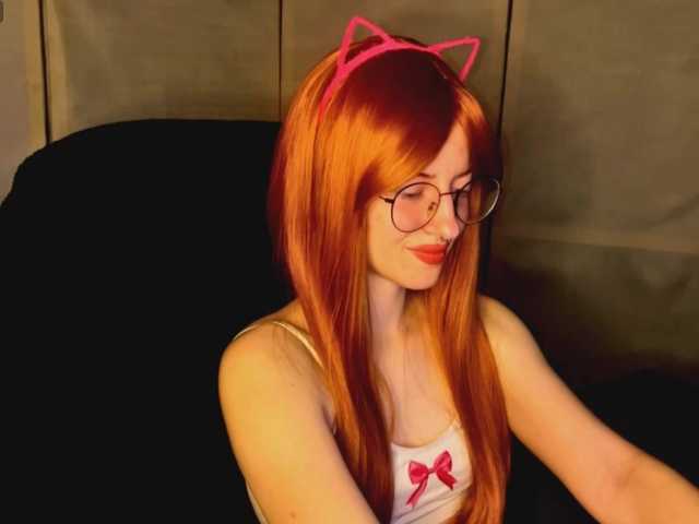 -LisaMeow-'s BongaCams show and profile