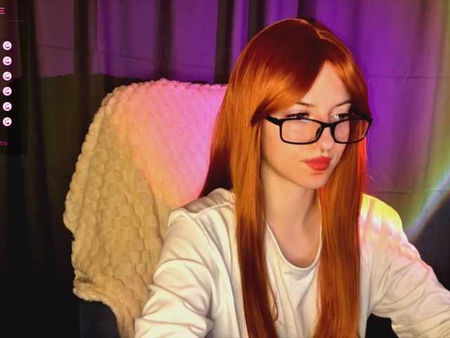 -LisaMeow-'s BongaCams show and profile